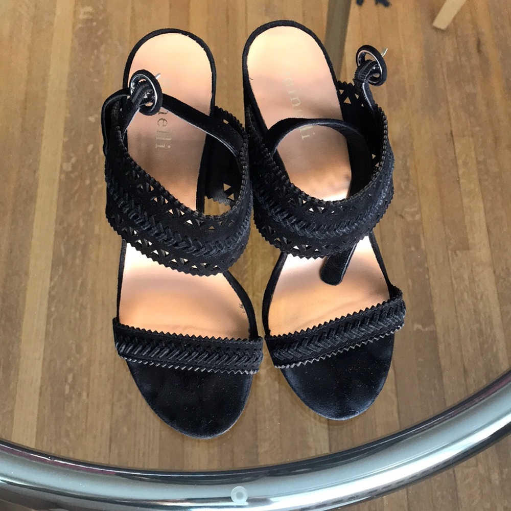 Minelli black suede braided sandals